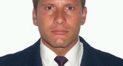 Strada pe care a copilărit eroul slt. Cosmin Furtună îi va purta numele - f2e10c988a255a5851d3a6acb702350d.jpg