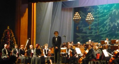 Concert de Crăciun pentru vioară, trompetă și umor - f33c9065bde4712bc4683a6848d7b69d.jpg