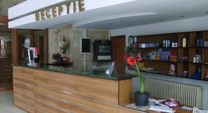 În hotelurile de pe litoral bate vântul a pagubă - f3847e60d44a1cec725613bf618591bb.jpg