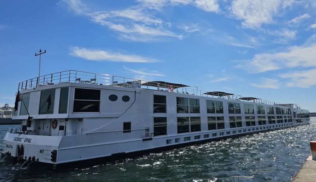 Două nave de pasageri ajung în acest weekend în portul Constanța