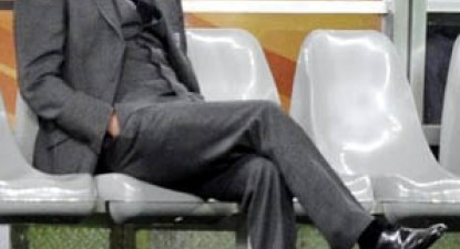 Un fan nemulțumit a pătruns peste englezi în vestiar - f4c5202312d4c6e3dfd6f414c6da13a4.jpg