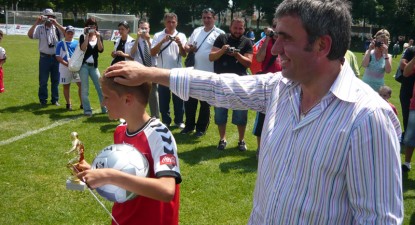 Puștii se întâlnesc cu Hagi și, apoi, cu Zidane - f4ca0e20708a4c6a1a09a20926f78813.jpg