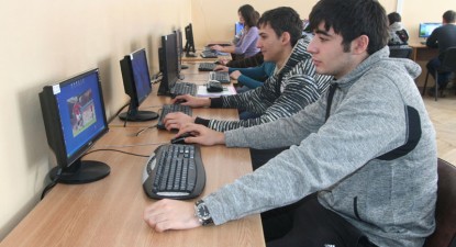 Simularea probei de competențe digitale, marcată de întârzieri și amânări - f4d0403397ffad66d4ce5c943da9eef4.jpg