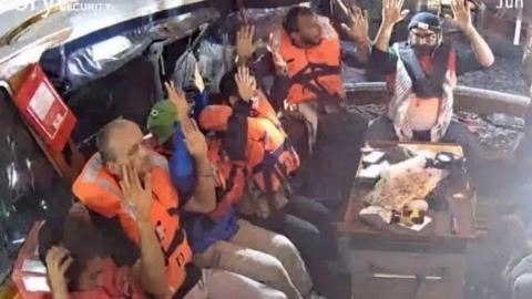 Armata israeliană a interceptat flotila umanitară spre Gaza. Greta Thunberg a fost arestată - f4ea3210452911f0b6e64ddb91039da1-1759389466.jpg