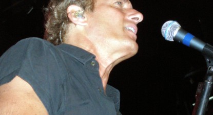 Michael Bolton concertează pe litoral, pe 30 iulie - f5b1b6321334fd64cd81d04b024e52a0.jpg