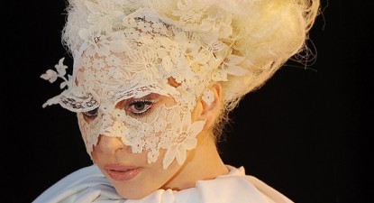 A 30-a gală Brit Awards - f5bc7b92a3f4181205215465e9d940bb.jpg