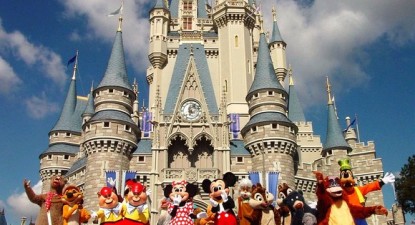 Vacanța în noroi vs. vacanța la Disneyland - planurile parlamentarilor constănțeni - f81cd27e946b0128d17041173f5747e6.jpg