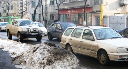 Bulevardul Ferdinand - cursă cu obstacole - f9b270462edf57743e9943c5e1c0ba06.jpg