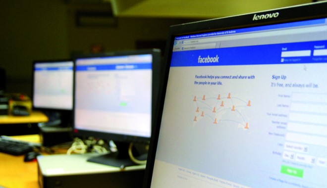 Facebook nu se împacă deloc cu școala - facebook-1365334224.jpg