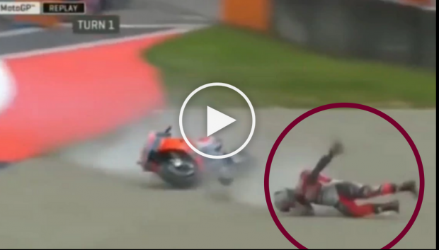 ACCIDENT TERIBIL! A pierdut controlul motocicletei la 350 de kilometri pe oră. VIDEO ȘOCANT - facebook481071300-1527919819.jpg