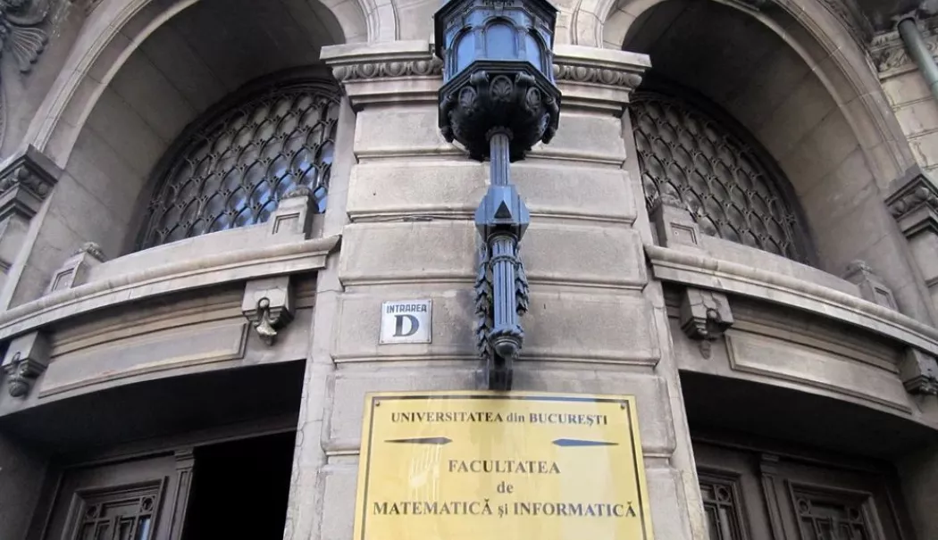 Fost magistrat cere în instanță actele de studii ale lui Nicușor Dan - facultate-1771070556.webp