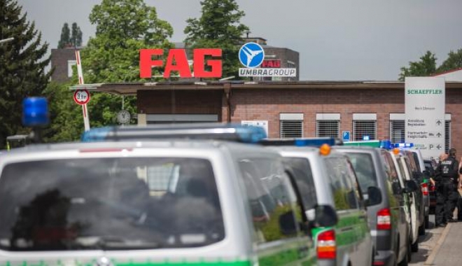 Germania / 13 răniți într-o explozie la o fabrică de piese auto în Bavaria - fag-1494859551.jpg