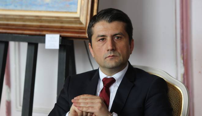 Primăria Constanța cere părerea agenților economici din Mamaia și Satul de Vacanță pentru utilizarea taxei de promovare - fagadau-1456160768.jpg