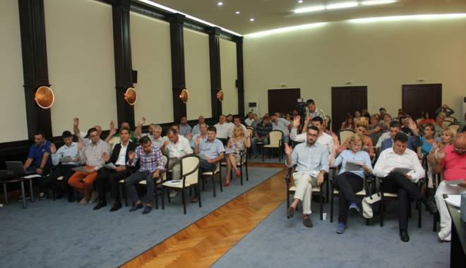 Făgădău dă, din nou, adunarea aleșilor locali din Constanța - fagadaudadinnouadunareasedintaco-1444565908.jpg