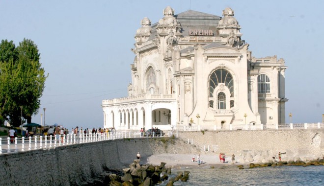 Mazăre îi pune condiții Elenei Udrea - falezacazino79511-1314199865.jpg