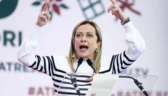 Giorgia Meloni, o fostă fană a lui Mussolini, în pragul preluării puterii în Italia - fanamussolini-1661344700.jpg
