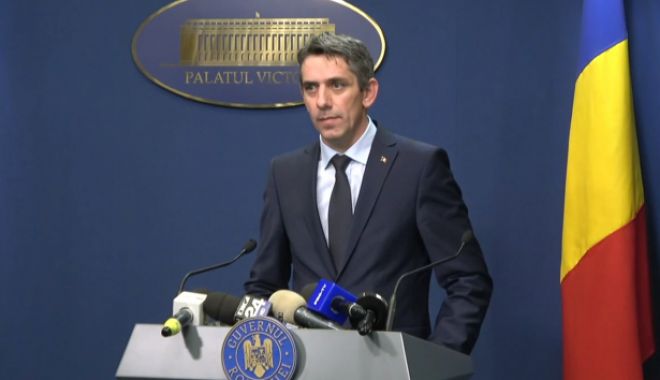Dancă: 250.000 de elevi din medii defavorizate vor primi tablete - fanca-1588930511.jpg