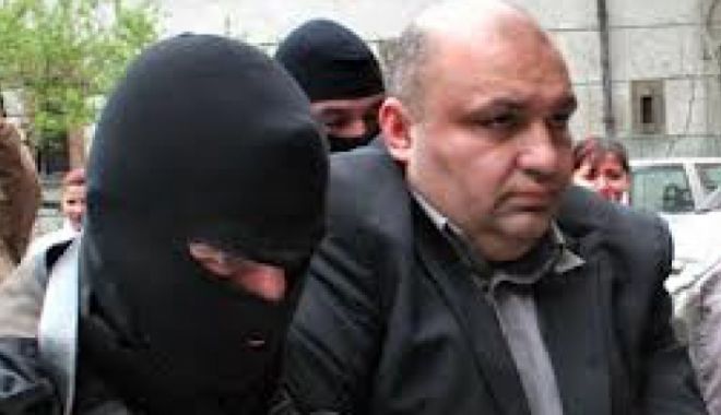 Interlopul Fane Căpăţână, arestat după ce i-a arătat schema Maradona unui tânăr din Sri Lanka - fane-1671026045.jpg