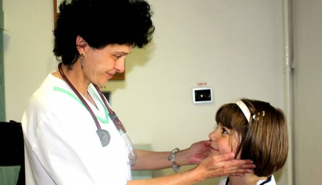 Părinții scapă de-o grijă! Fără analize medicale la înscrierea la grădiniță sau școală - faraanalize-1438271128.jpg