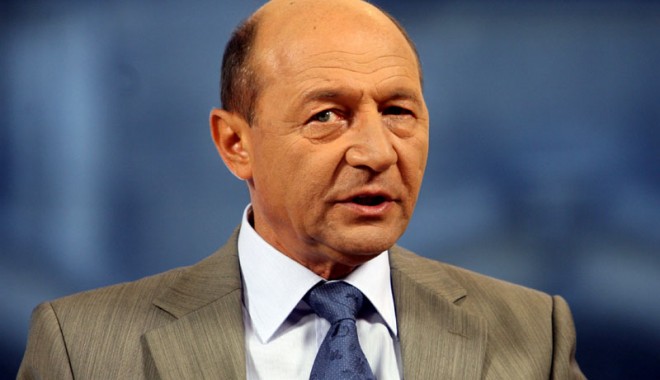 Traian Băsescu: 