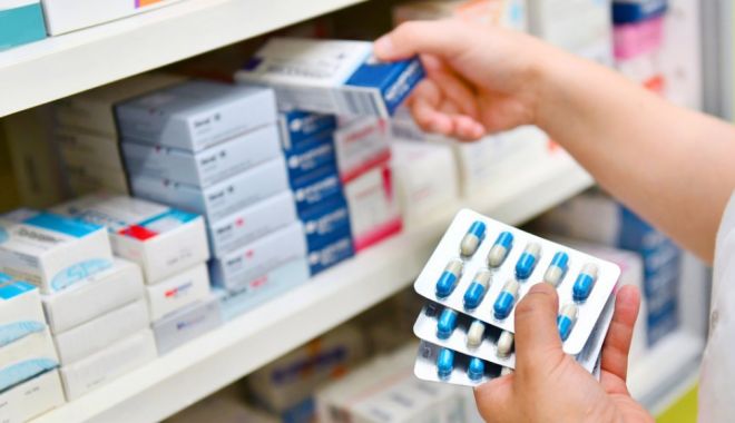 Tâlhărie într-o farmacie. Tâlharul a cerut medicamente și bani - farma-1590129800.jpg