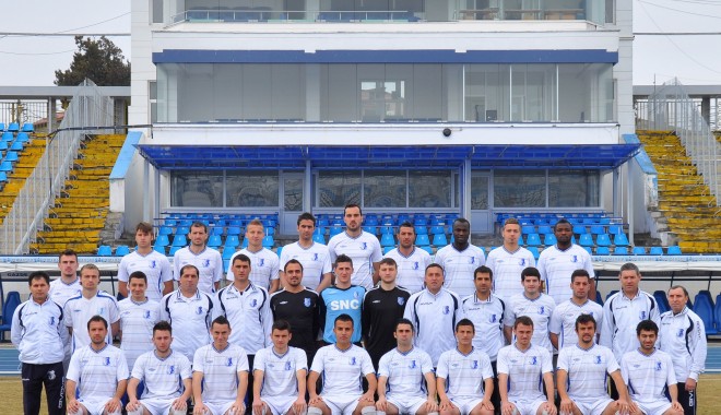 Fotbal / FC Farul a făcut fotografia oficială pentru retur - farul-1331290783.jpg