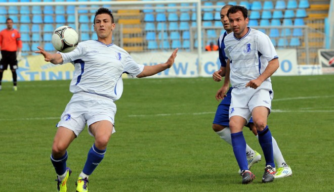 FC Farul, înfrângere usturătoare la Galați - farul-1335380469.jpg