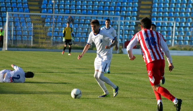 FC Farul, din înfrângere în înfrângere spre Liga III - farul-1399815621.jpg