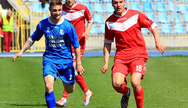 Meci de antrenament pentru Farul la Balotești - farul-1458939621.jpg