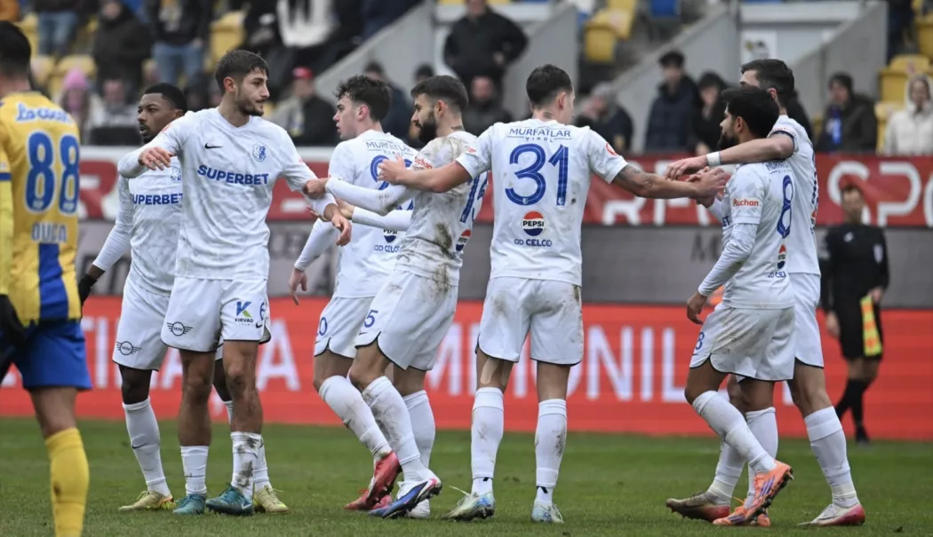 Victorie mare pentru Farul la Ploiești. Cursa pentru play-off continuă - farul-1769405357.webp