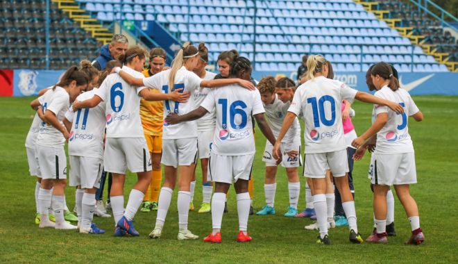 Echipa feminină de fotbal Farul Constanţa a promovat în Liga I - farul-fete-1683554086.jpg