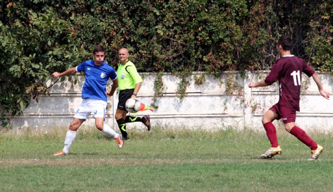 FC Farul, victorie cu CFR Constanța. Urmează Steaua? - farulcfr3-1377704899.jpg