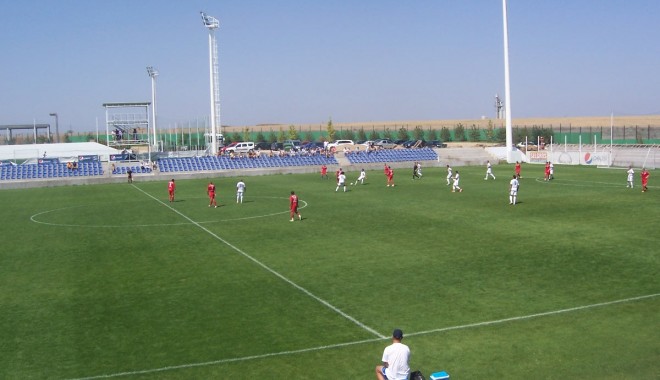 Fotbal / FC Farul - Săgeata Năvodari 1-3 - farulsageata2208-1345647690.jpg