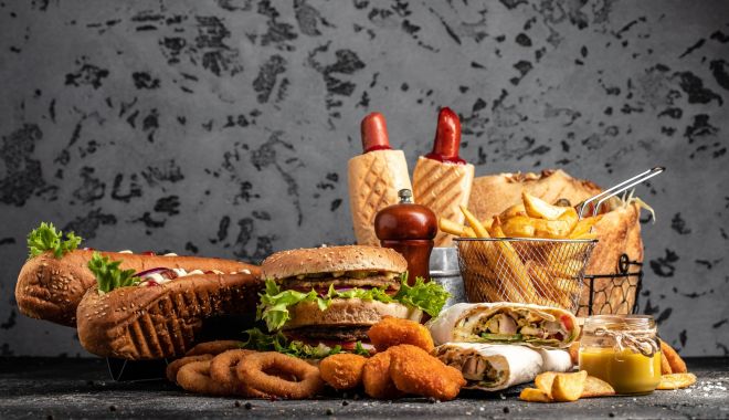 Mâncarea fast-food nu-i periculoasă dacă este consumată ocazional - fast-food-1705068902.jpg