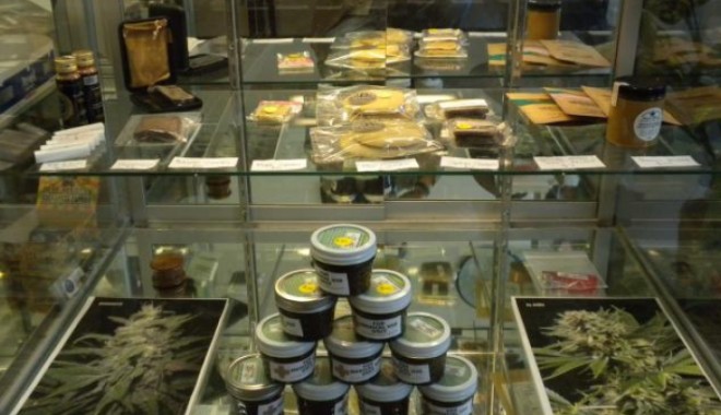 Meniul fast food cu canabis, lansat în Olanda - fastfoodcucanabis21005500-1365607371.jpg