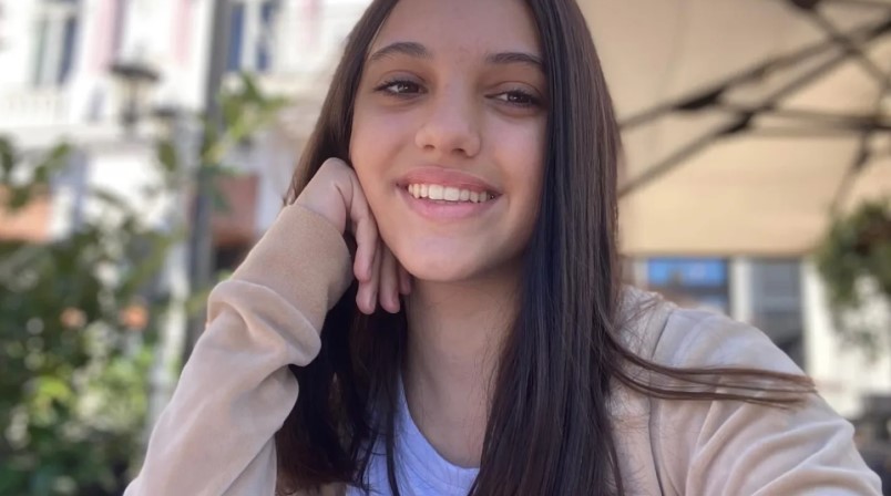 Adolescentă de 14 ani, dispărută după ce a plecat de la școală. Poliția o caută