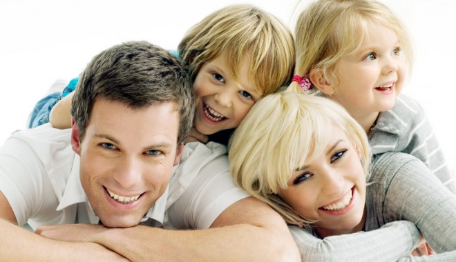 Fă-ți o familie până în 35 de ani! - fatiofamilie-1378990275.jpg