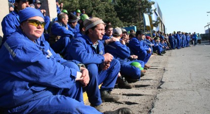 Suflă vântul concedierilor în docurile de la 