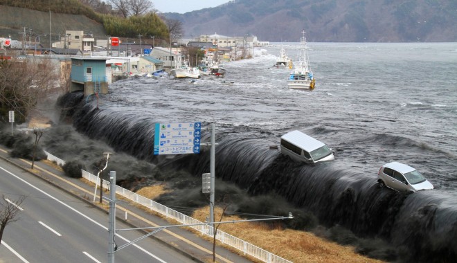 TSUNAMI în nord-estul Japoniei. Operațiunile la centrala atomică Fukushima, oprite - fbefore-1396517959.jpg