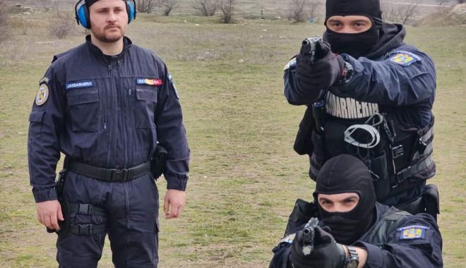 Ești atras de meseria de jandarm? Se fac angajări, la Constanța! - fbimg1656137762589-1656137828.jpg