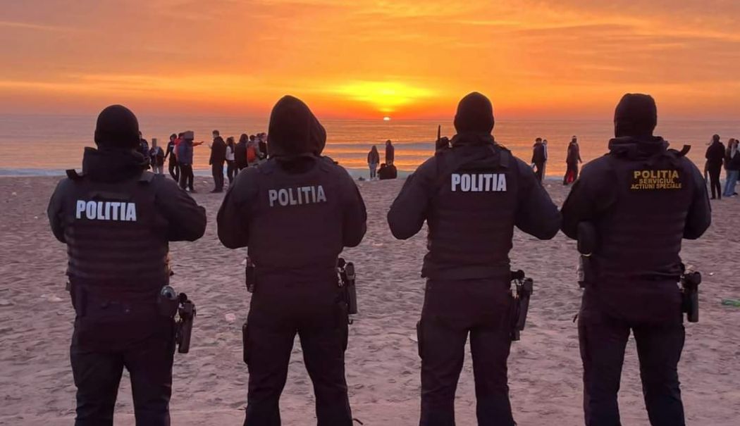 Zeci de persoane prinse cu substanțe interzise, la cel mai mare festival techno, desfășurat la Mamaia