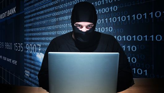 Atac informatic fără precedent. Facebook a cerut intervenția FBI - fbitintaunuiatacinformatichacker-1361104335.jpg
