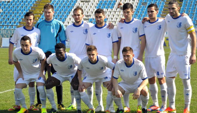 FC Farul dă piept cu Rapid București - fcfaru-1395425308.jpg