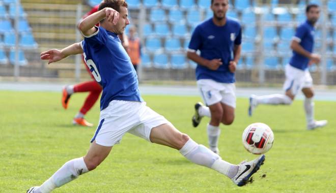 FC Farul, condusă de antrenori interimari - fcfarul-1415817946.jpg