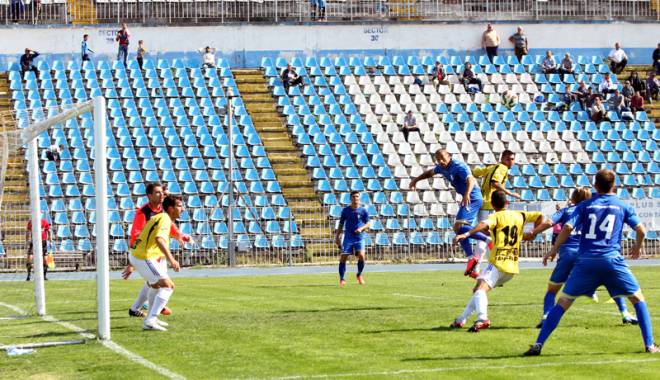 FC Farul primește vizita echipei CS Balotești - fcfarul-1446750105.jpg