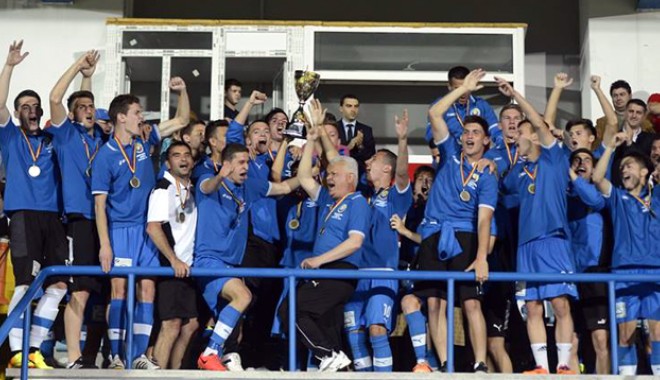 FC Viitorul, pentru al treilea an consecutiv, campioană națională la juniori A - fcviitorul-1400869534.jpg
