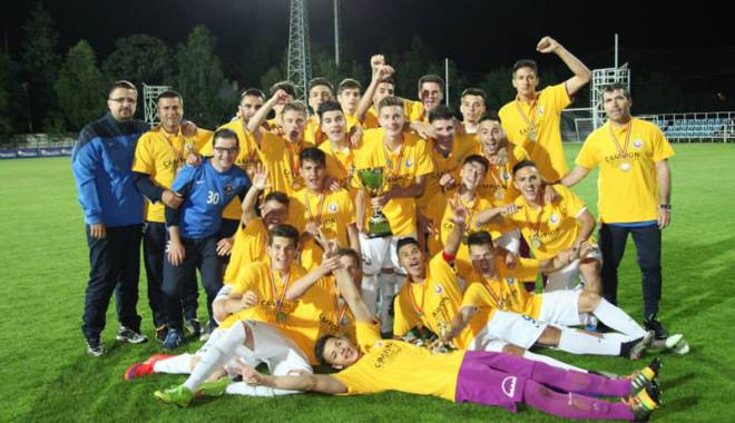 FC Viitorul a cucerit titlul național la juniori B - fcviitorul-1432747116.jpg