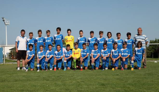 Fotbal/Juniori D: FC Viitorul va juca în turneul semifinal de la Ovidiu - fcviitorul-1433407401.jpg