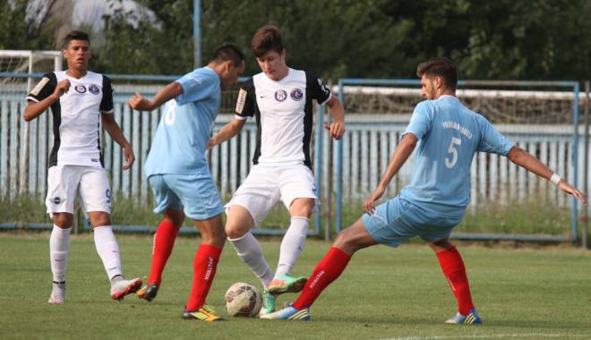 Fotbal: FC Viitorul II, victorie cu Înainte Modelu în turul al II-lea al Cupei României - fcviitorul-1438196722.jpg