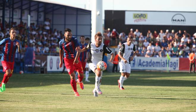 Duelul Ripensia - FC Viitorul, pe stadionul 